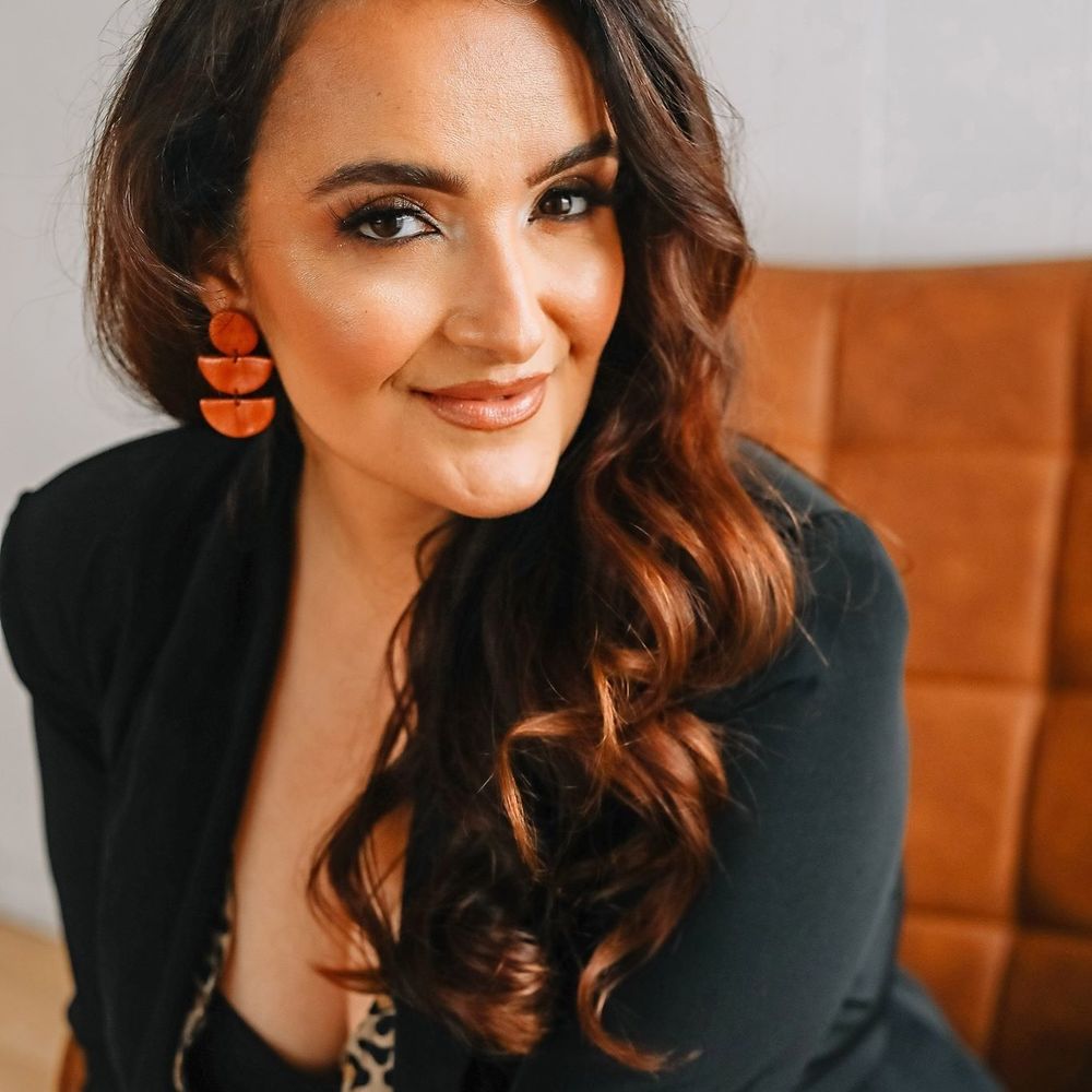 Meet your Posher, Gwen